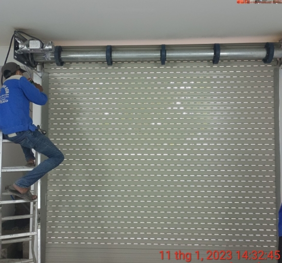 CỬA CUỐN, CỬA KÉO